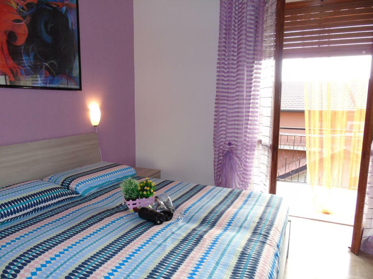 Apartment Aurora & Nicole Ideal Per Biker Con Terazza Vista Mare Parcheggio E Wi-Fi Gratuiti Pietra Ligure Buitenkant foto